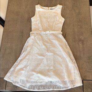 Danny And Nicole Dress Women's Size 4 Ivory Lace